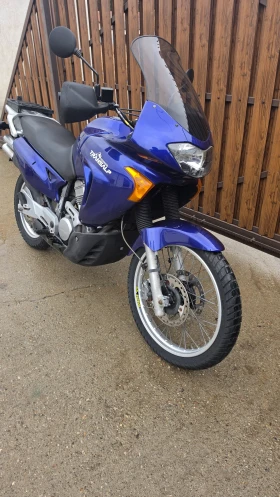 ������ Honda Xlv