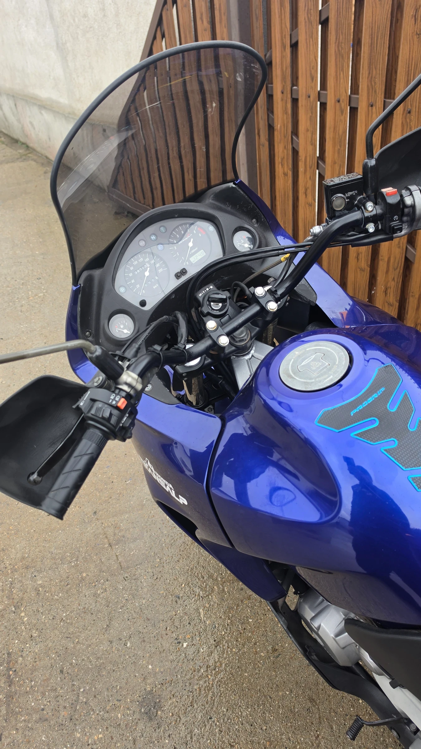 Honda Xlv 650, снимка 2 - Мотоциклети и мототехника - 56747574