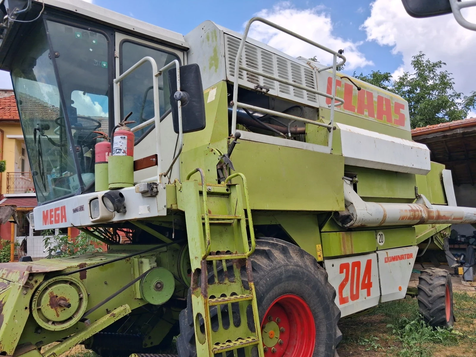 Комбайн Claas 204, снимка 3 - Селскостопанска техника - 54994247