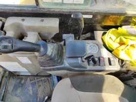 Багер Cat 305.5D с чисто нови вериги, снимка 17