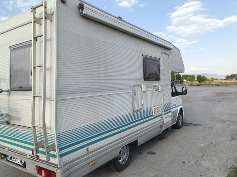 Кемпер Ford Eifeland, снимка 4 - Каравани и кемпери - 51471215