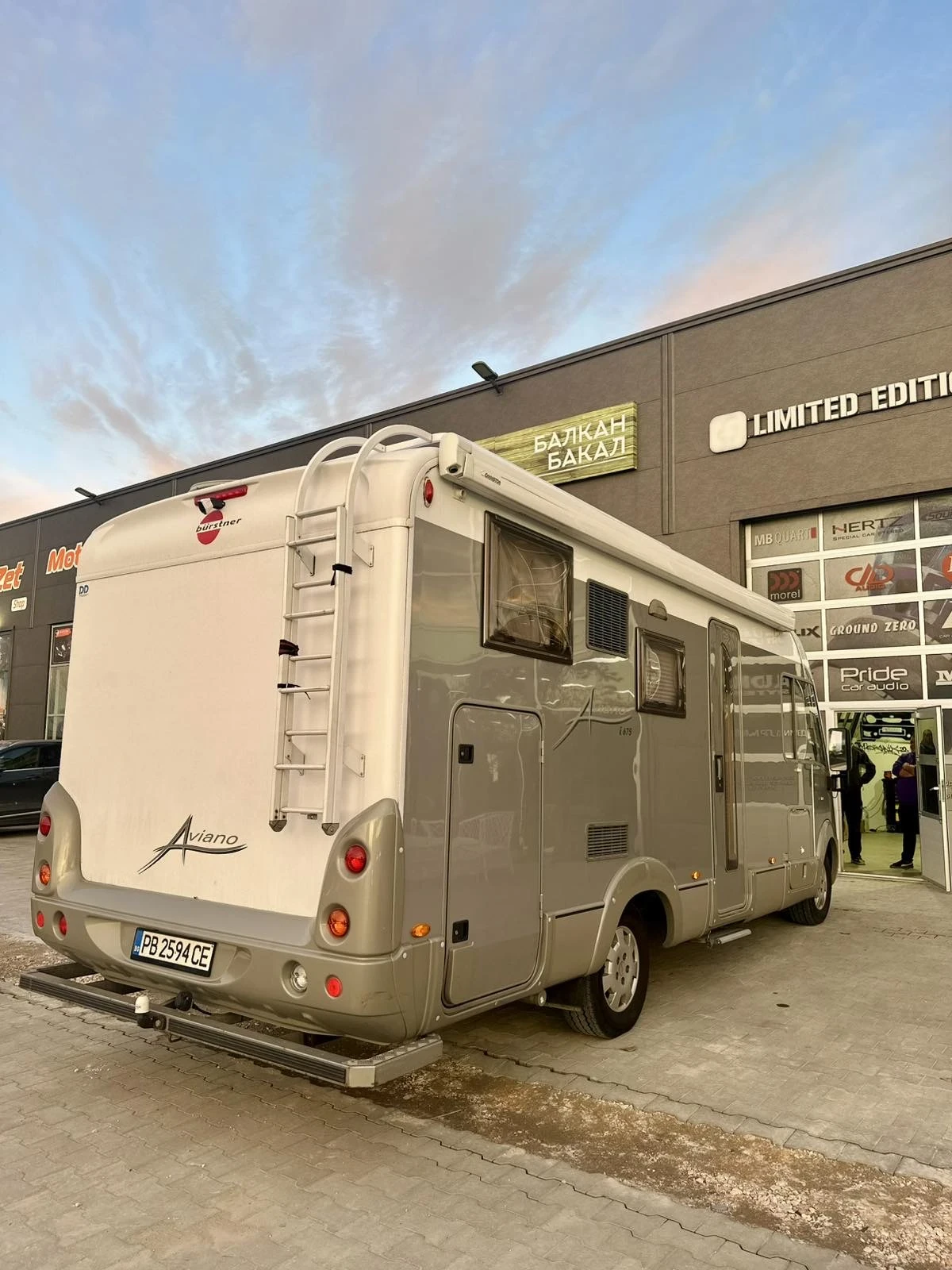 ������ Burstner I675 | Mobile.bg � ����������� 2