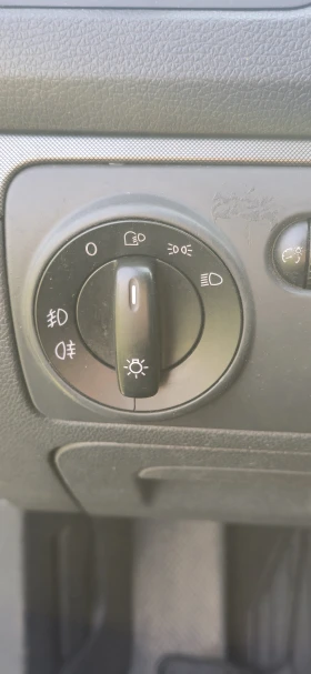 VW Golf 1.9 ТОП СЪСТОЯНИЕ , снимка 17