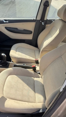 Skoda Fabia 1.4 бензин, снимка 10