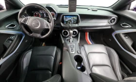 Chevrolet Camaro 6.2 SS V8* ZL1 PACK* BOSE* HEAD-UP* ОБДУХВАНЕ* , снимка 8