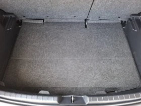 Toyota Yaris 1.4 D-4D * EURO6 * NAVI* FACELIFT, снимка 12