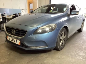 Volvo V40 D2 - изображение 1