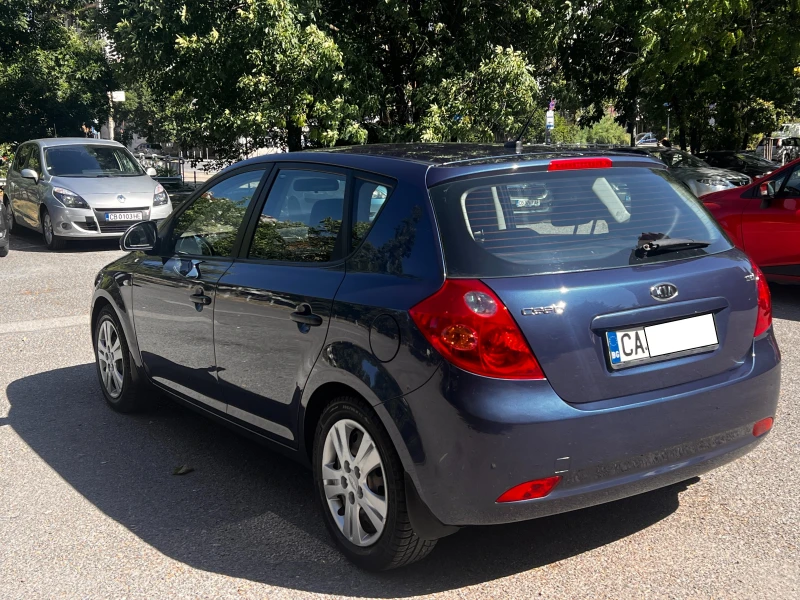 Kia Ceed, снимка 5 - Автомобили и джипове - 47307080