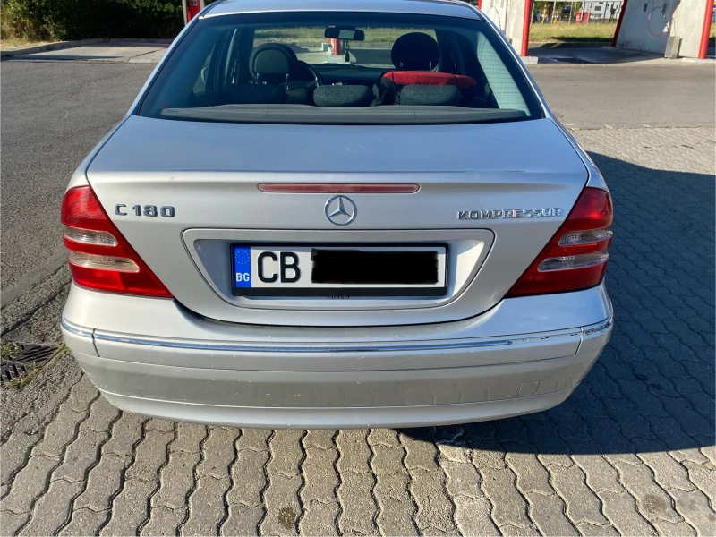 Mercedes-Benz C 180 Kompressor, снимка 3 - Автомобили и джипове - 46839458