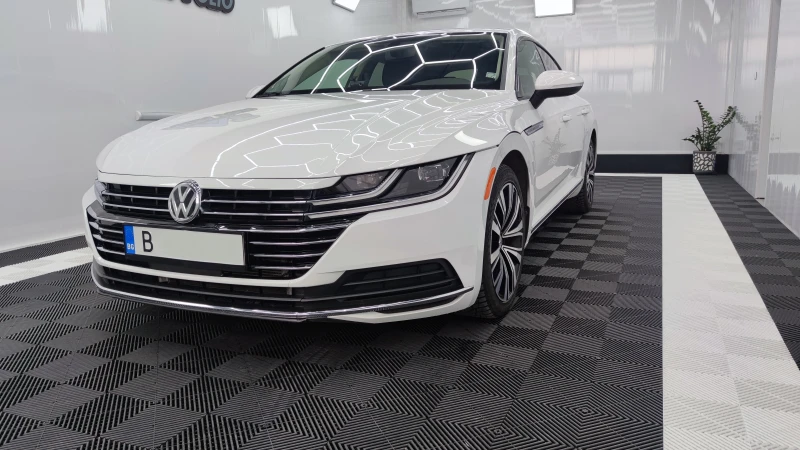 VW Arteon 2.0 280к.с. 4х4, снимка 1 - Автомобили и джипове - 46842505