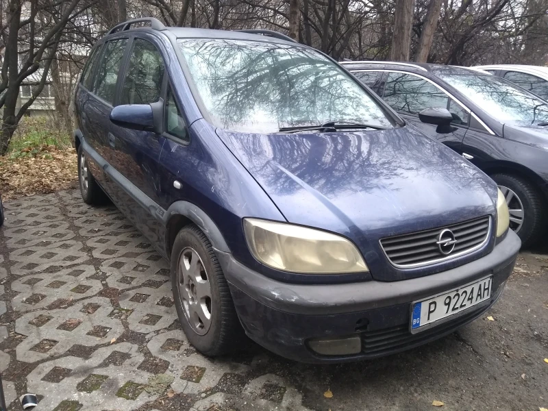 Opel Zafira, снимка 1 - Автомобили и джипове - 48189759