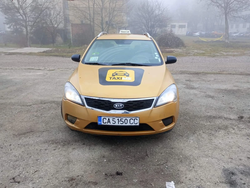 Kia Ceed, снимка 1 - Автомобили и джипове - 48906925