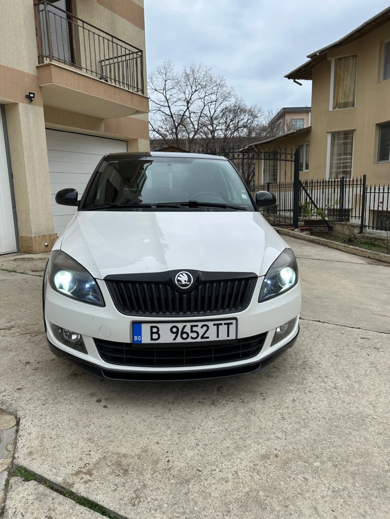 Skoda Fabia 1.6, снимка 2 - Автомобили и джипове - 48930033