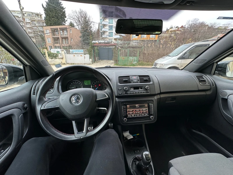 Skoda Fabia 1.6, снимка 7 - Автомобили и джипове - 48930033