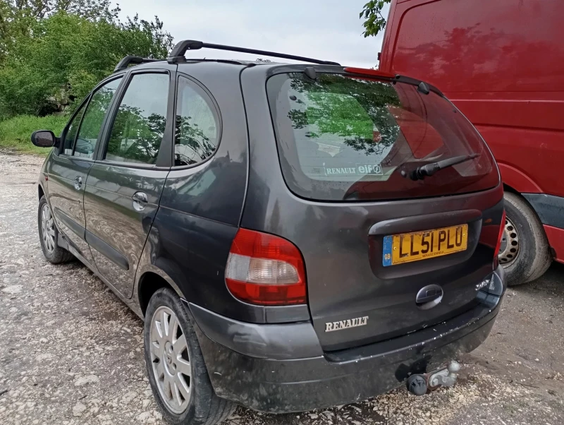 Renault Scenic Сценик Динамик, снимка 4 - Автомобили и джипове - 52433435