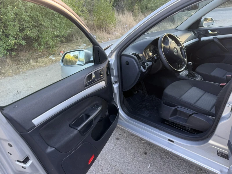 Skoda Octavia 1.9 TDI, снимка 13 - Автомобили и джипове - 51761179