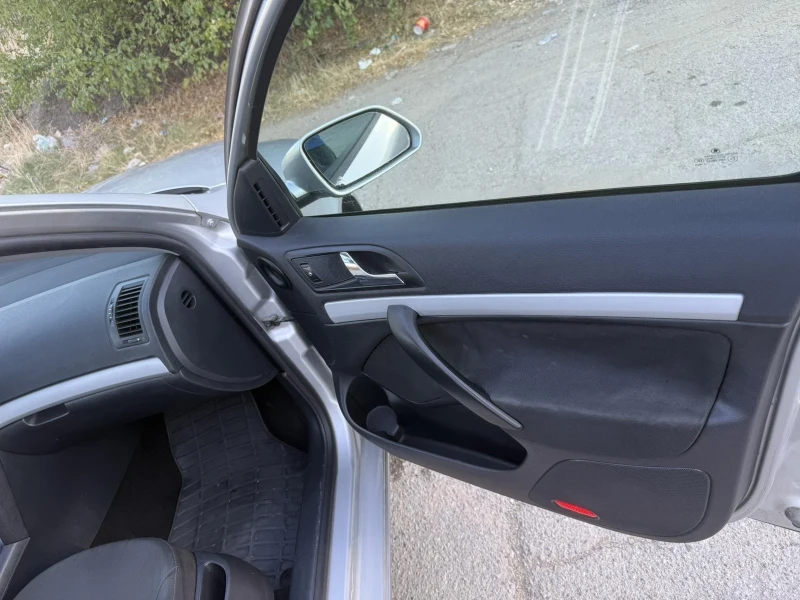 Skoda Octavia 1.9 TDI, снимка 6 - Автомобили и джипове - 51761179