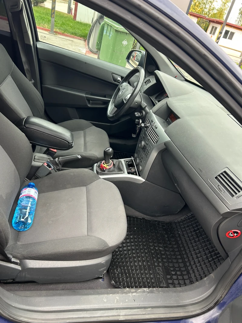 Opel Astra, снимка 6 - Автомобили и джипове - 52795803