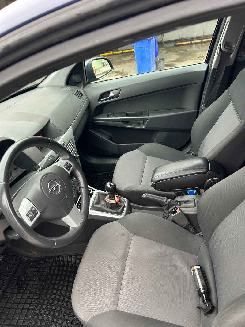 Opel Astra, снимка 7 - Автомобили и джипове - 52795803