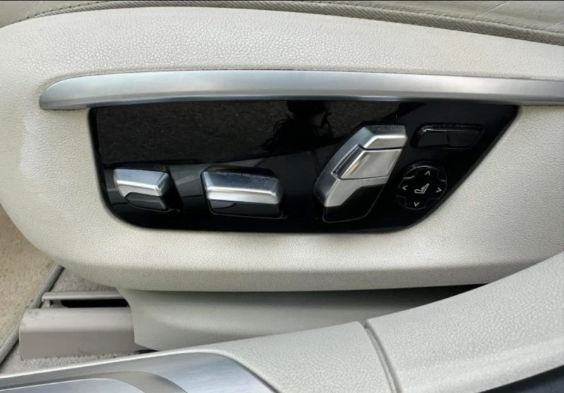 BMW 750 Xdrive Li, снимка 13 - Автомобили и джипове - 52441070