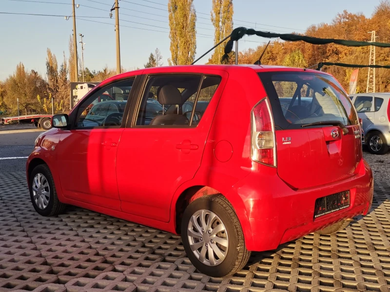 Daihatsu Sirion  АВТОМАТИК 4х4, снимка 3 - Автомобили и джипове - 52424082
