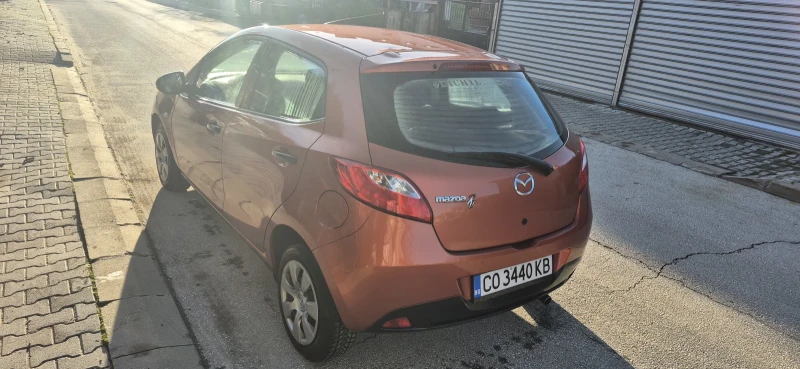 Mazda 2 1.3, снимка 3 - Автомобили и джипове - 52731161