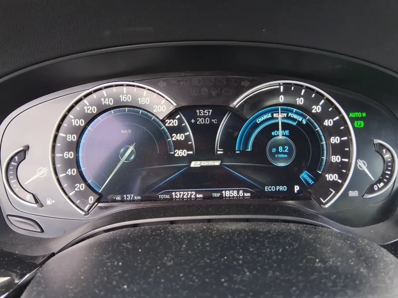 BMW 530E 530e iPerformance High Executive 2018, снимка 7 - Автомобили и джипове - 52844765