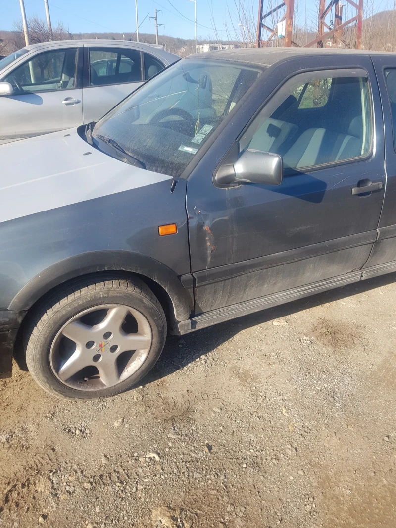 VW Golf Golf 3 1.6 GT, снимка 3 - Автомобили и джипове - 52962617