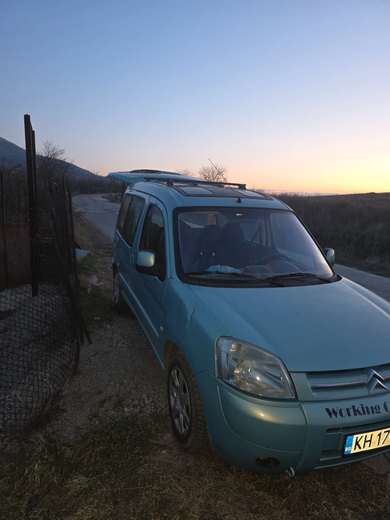 Citroen Berlingo, снимка 3 - Автомобили и джипове - 53145312