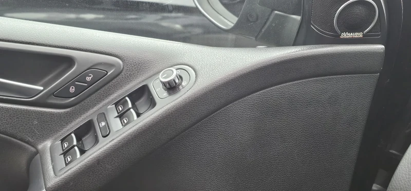 VW Golf 2.0 GTI Шибидах Холандия Лизинг , снимка 11 - Автомобили и джипове - 53451830