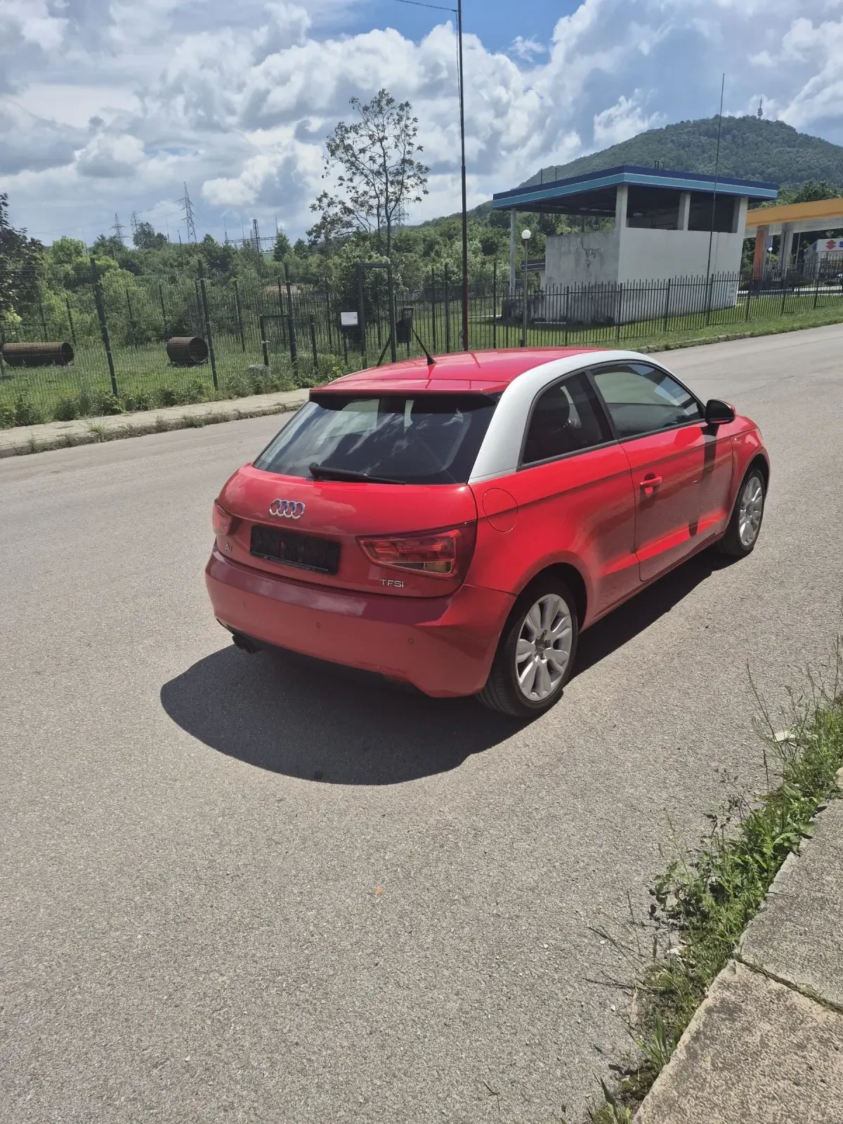 Audi A1 1.4 - изображение 5