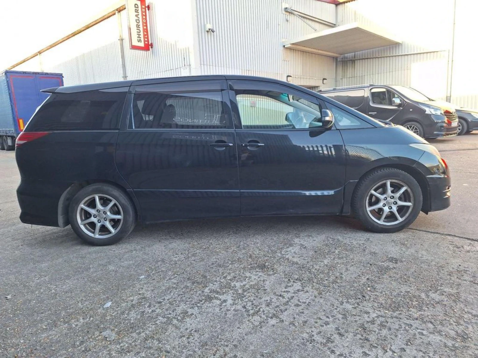 Toyota Previa  - изображение 3
