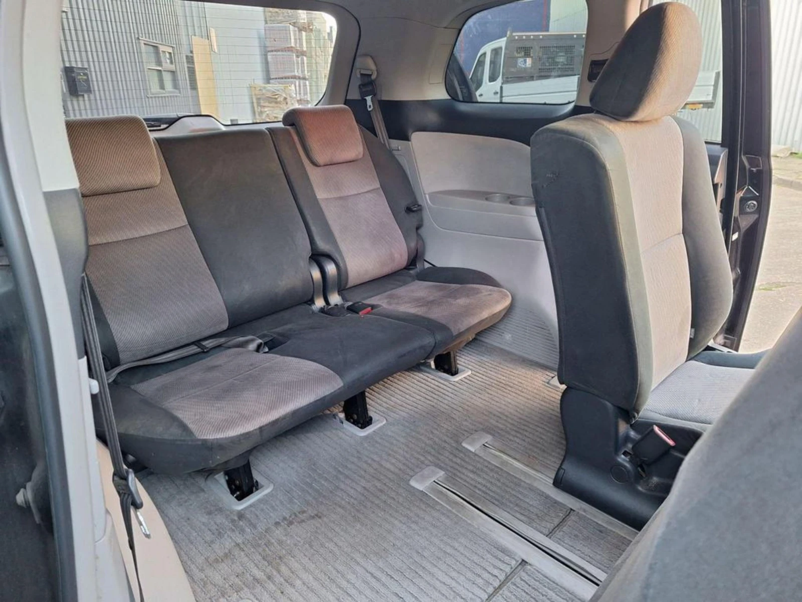Toyota Previa  - изображение 6