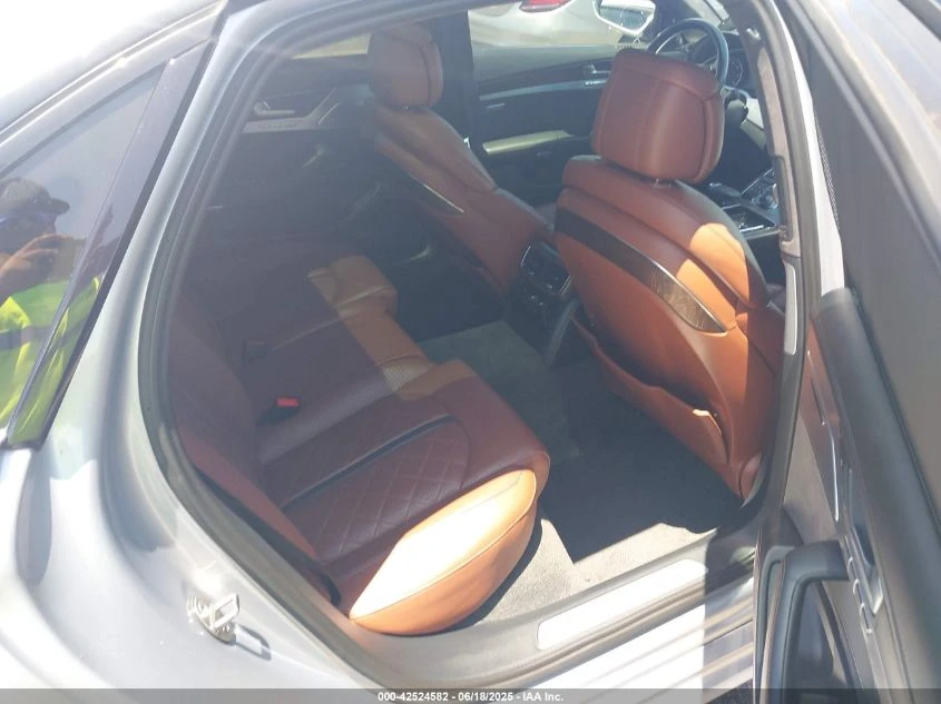 Audi A8 L 4.0T SPORT* Bang&Olufsen* подгрев* обдух* масажи - изображение 8