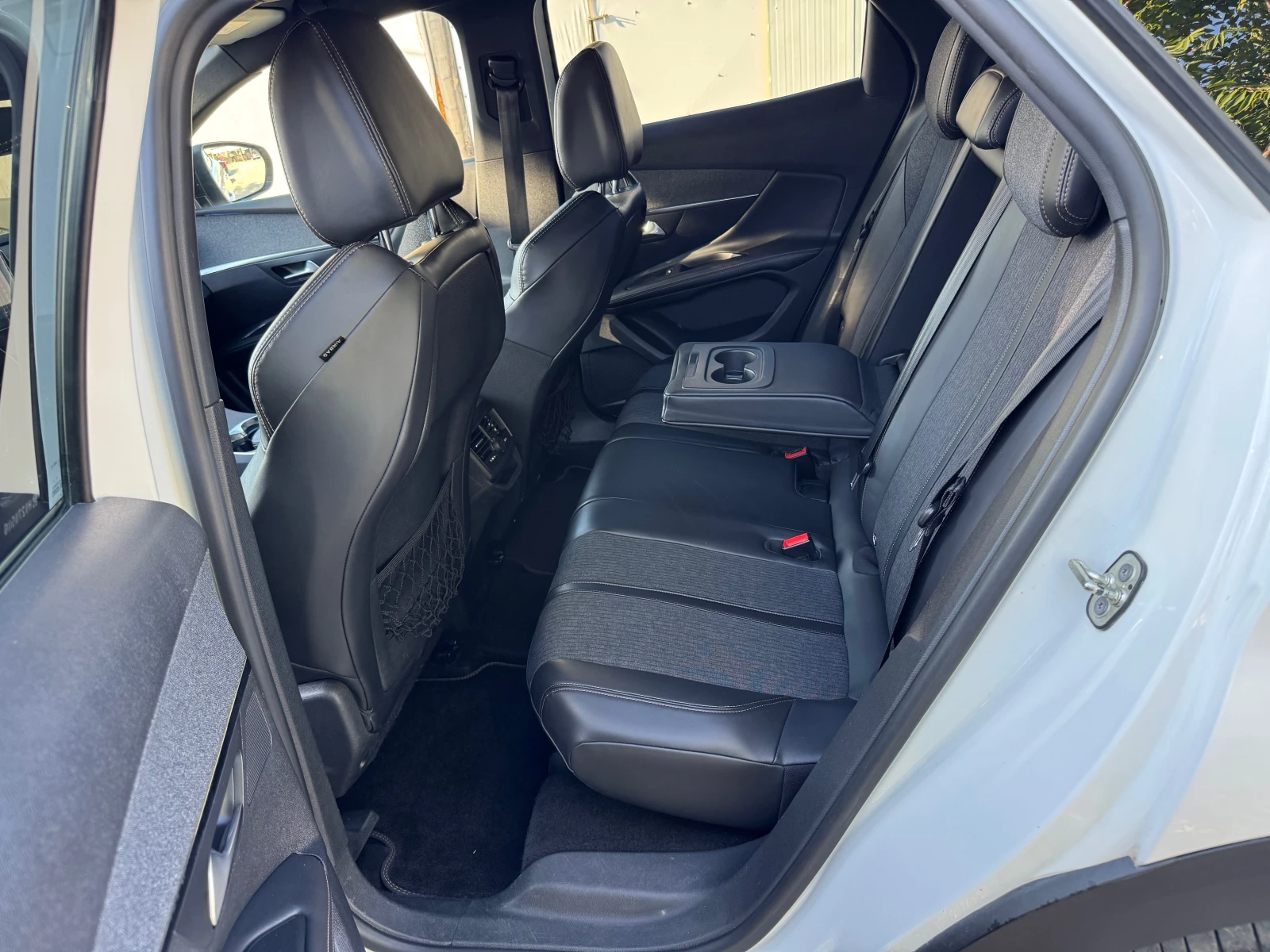 Peugeot 3008 -1.6HDI-GT LINE-FULL PACK | Mobile.bg   12