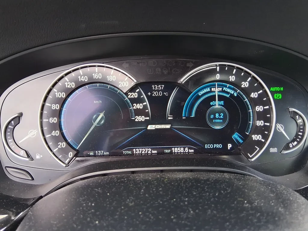 BMW 530E 530e iPerformance High Executive 2018 - изображение 7