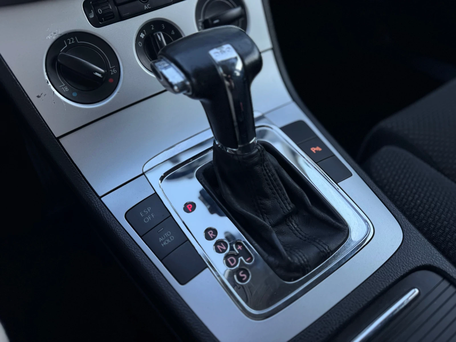 VW Passat 2.0TDI AVTOMAT NAVI | Mobile.bg � ����������� 17