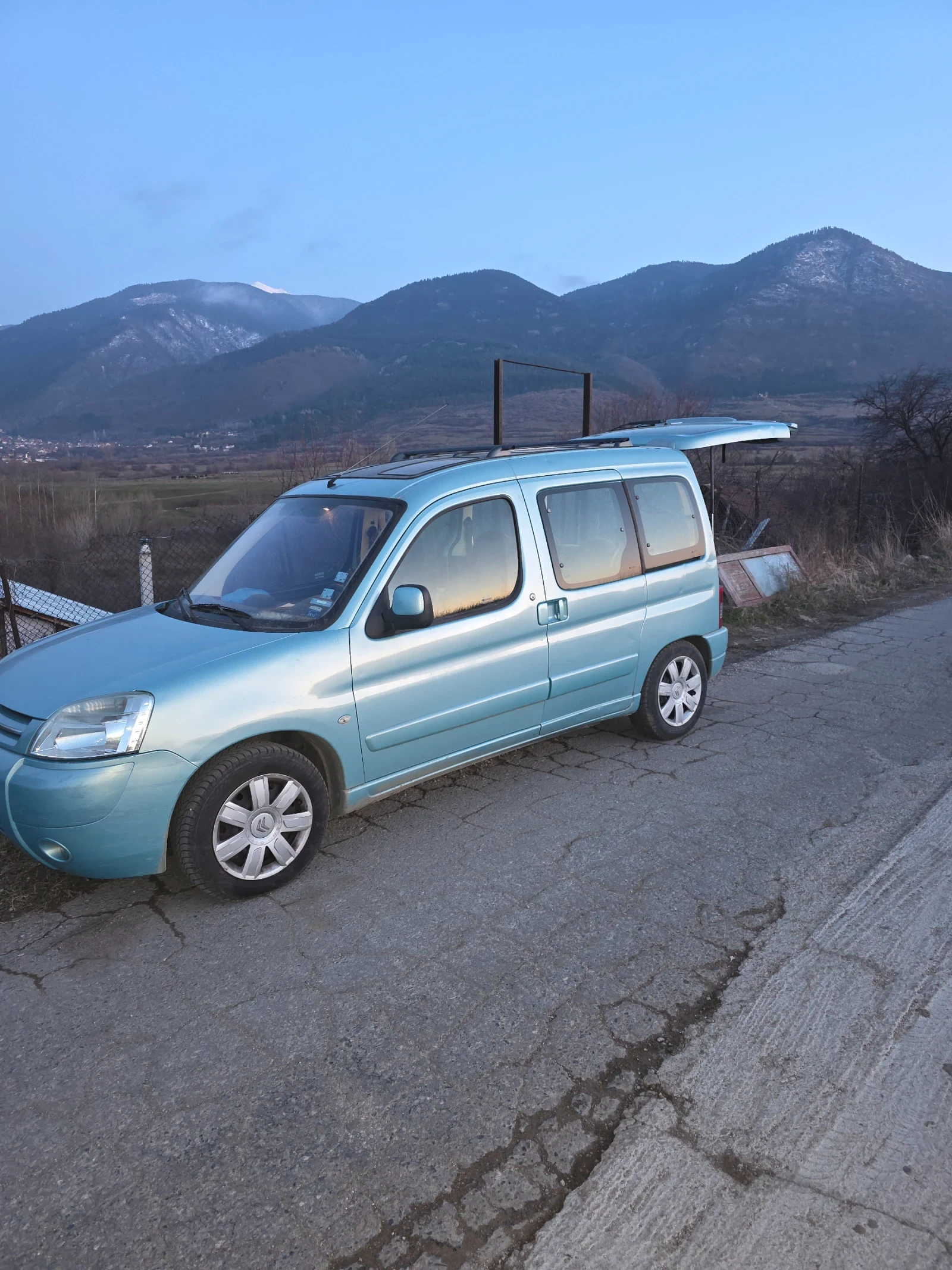 Citroen Berlingo  - изображение 2