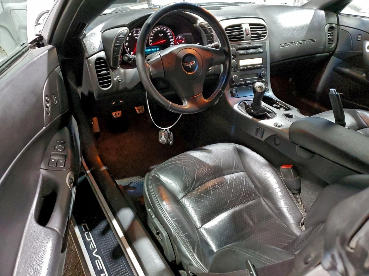 Chevrolet Corvette 6.0L V8 400кс - изображение 8