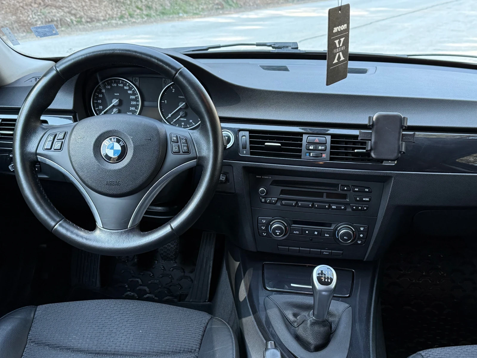 BMW 316 2.0d, снимка 11 - Автомобили и джипове - 53735935