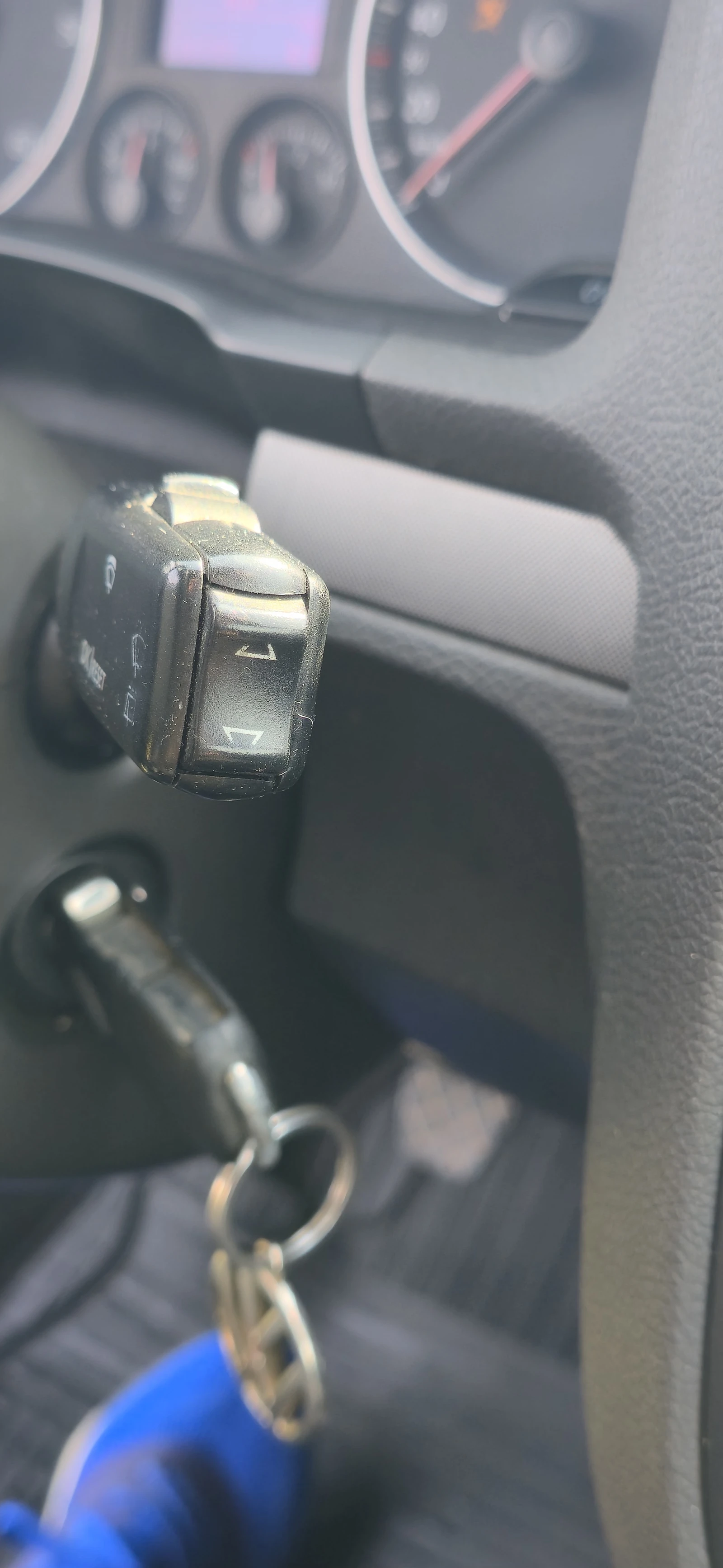 VW Golf 1.9 ТОП СЪСТОЯНИЕ , снимка 16 - Автомобили и джипове - 53757232