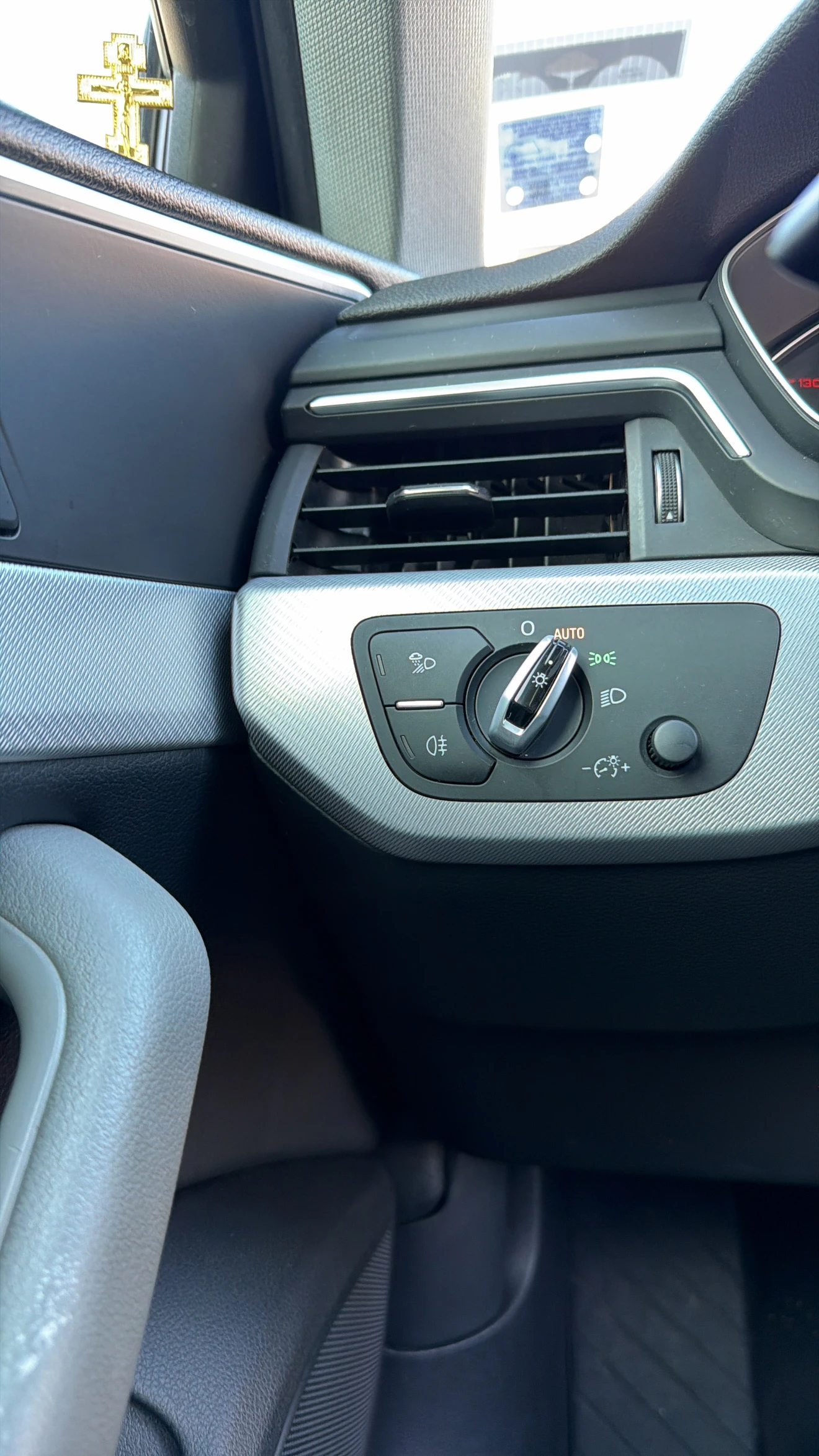 Audi A4, снимка 9 - Автомобили и джипове - 53856588