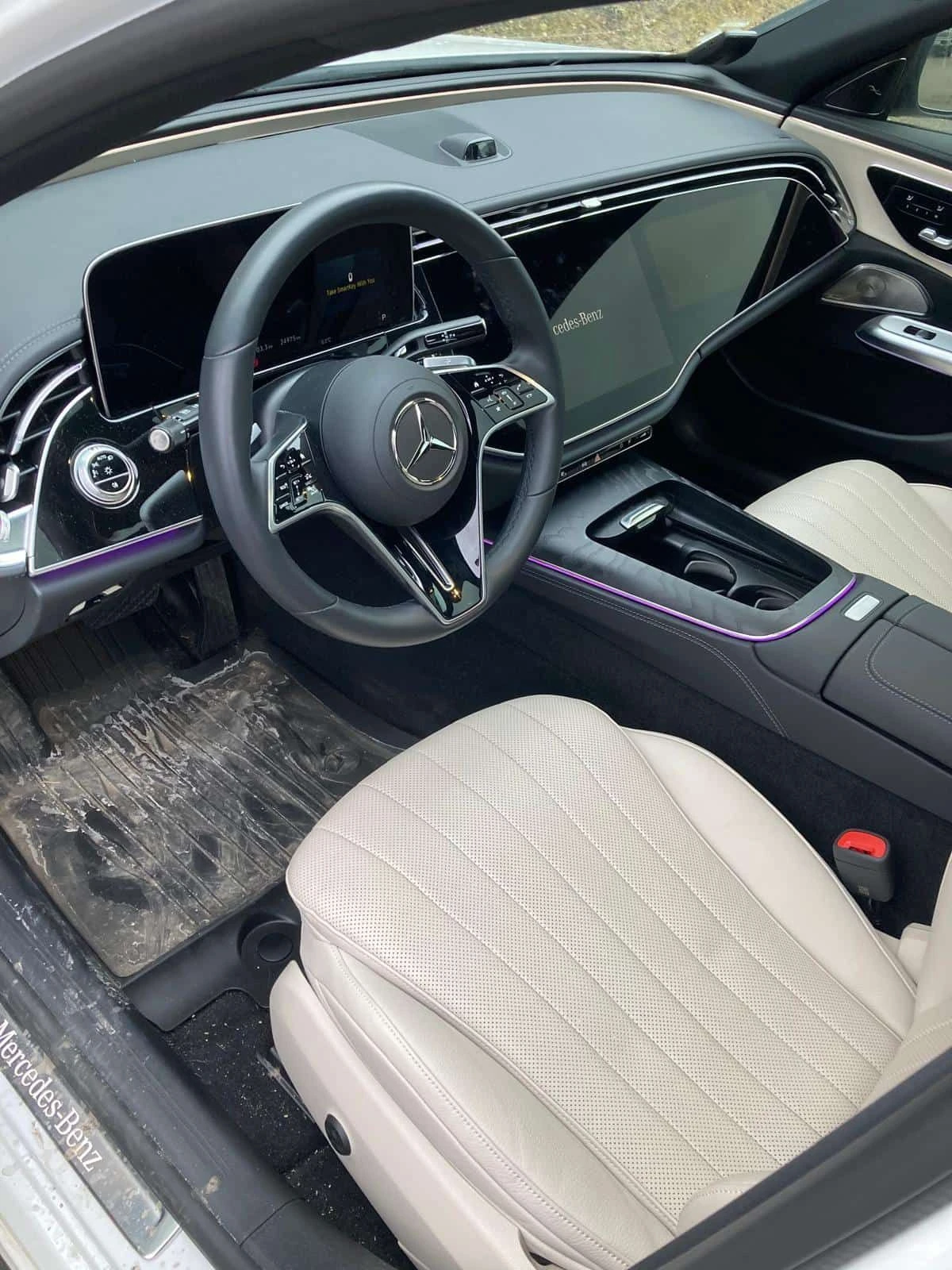 Mercedes-Benz E 350 CARFAX, снимка 5 - Автомобили и джипове - 53961753