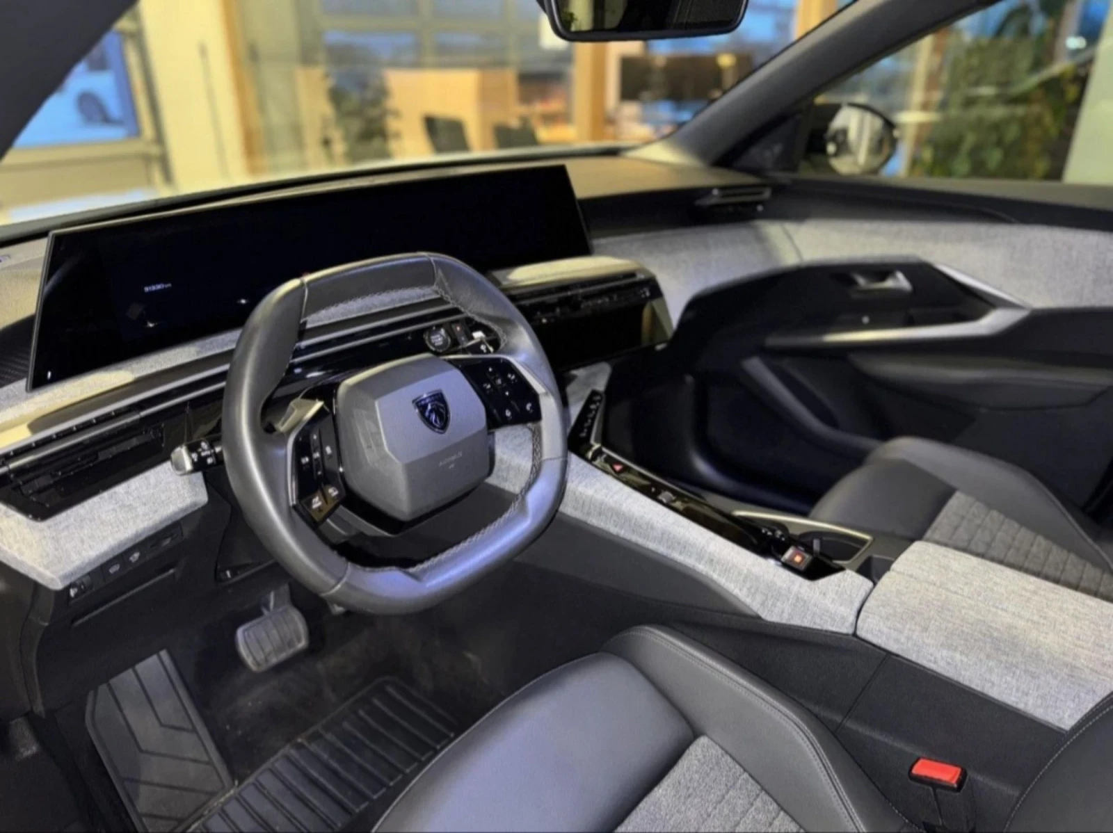 Peugeot 3008 Allure Hybrid e-DSC6 Touch, снимка 11 - Автомобили и джипове - 54067106