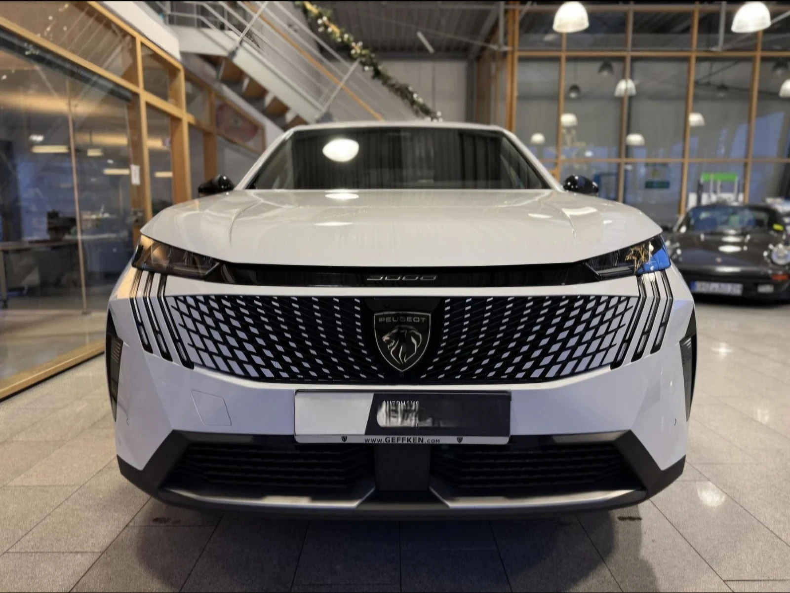 Peugeot 3008 Allure Hybrid e-DSC6 Touch, снимка 2 - Автомобили и джипове - 54067106