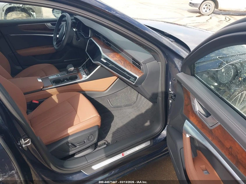 Audi A6 3.0l Premium Plus 55 Tfsi Quattro S Tronic, снимка 5 - Автомобили и джипове - 54094547