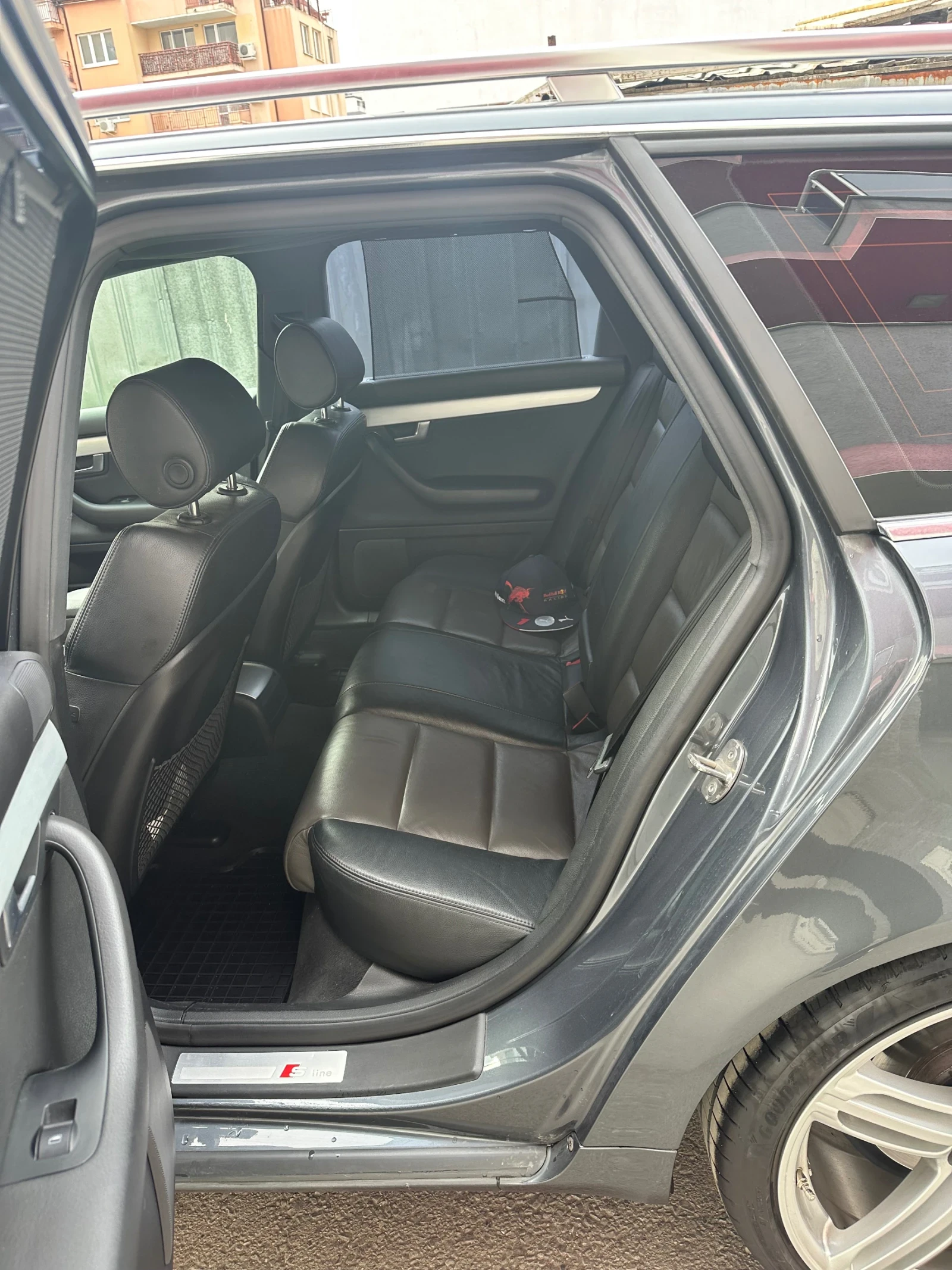 Audi A4, снимка 8 - Автомобили и джипове - 54121782