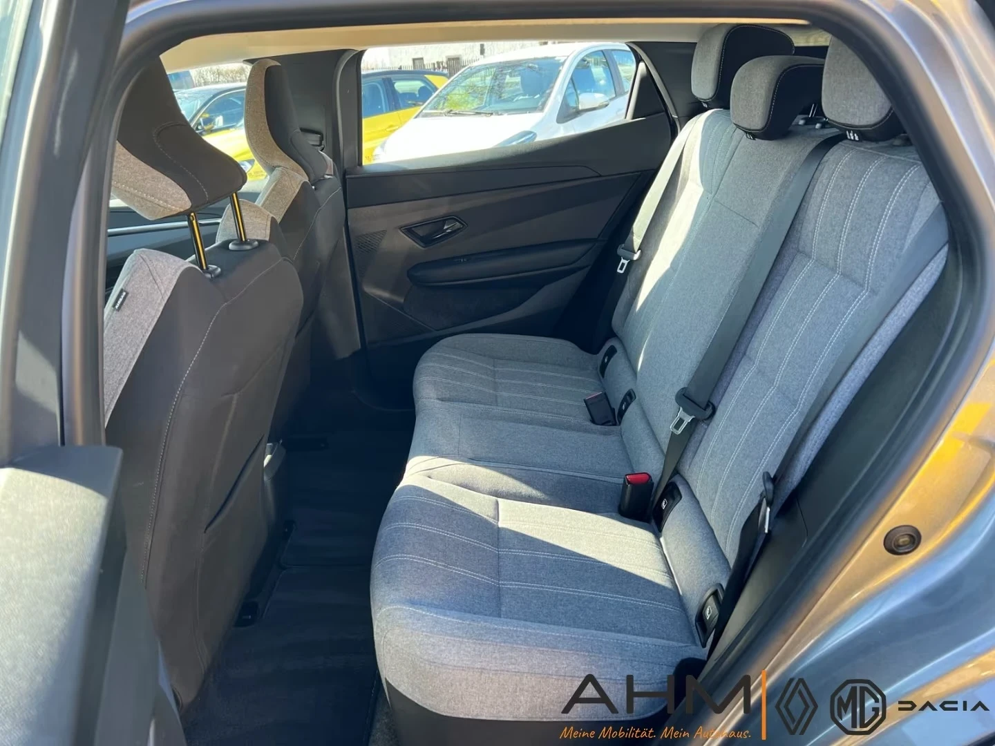 Renault Megane E-TECH EV40 Equilibre, снимка 15 - Автомобили и джипове - 54482115