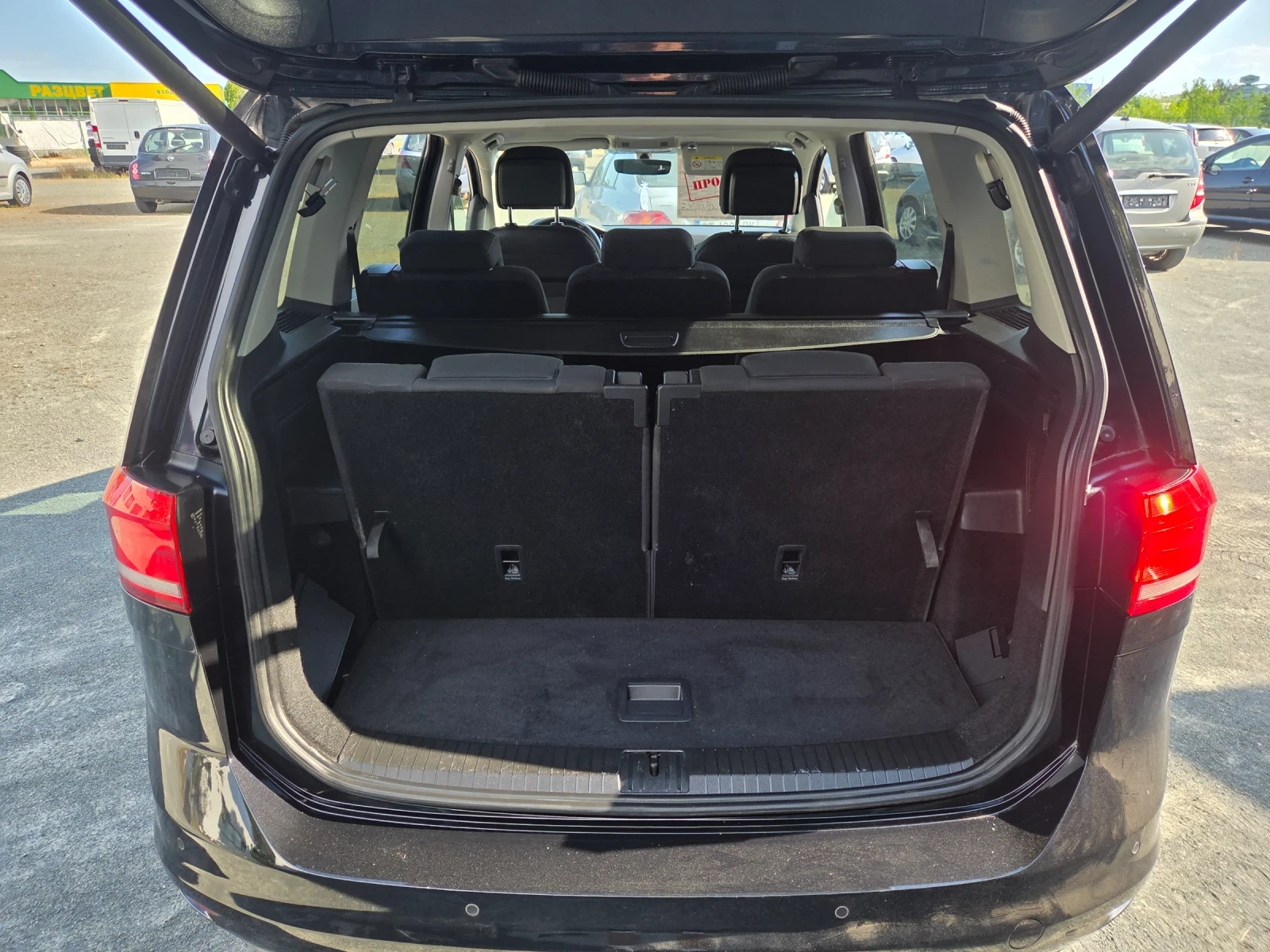 VW Touran 1, 6TDI116ks6+ 1FACEAVTOMATIKNAVIILEDTALIAEU6, снимка 15 - Автомобили и джипове - 54690989