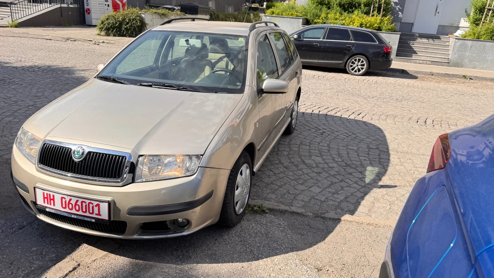 Skoda Fabia 1.4 бензин, снимка 2 - Автомобили и джипове - 54724618